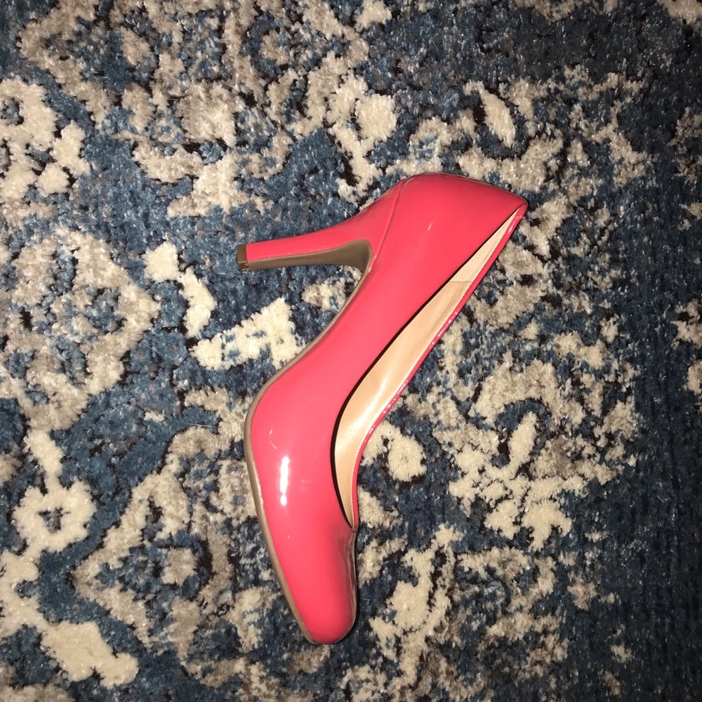 Very cherry heels